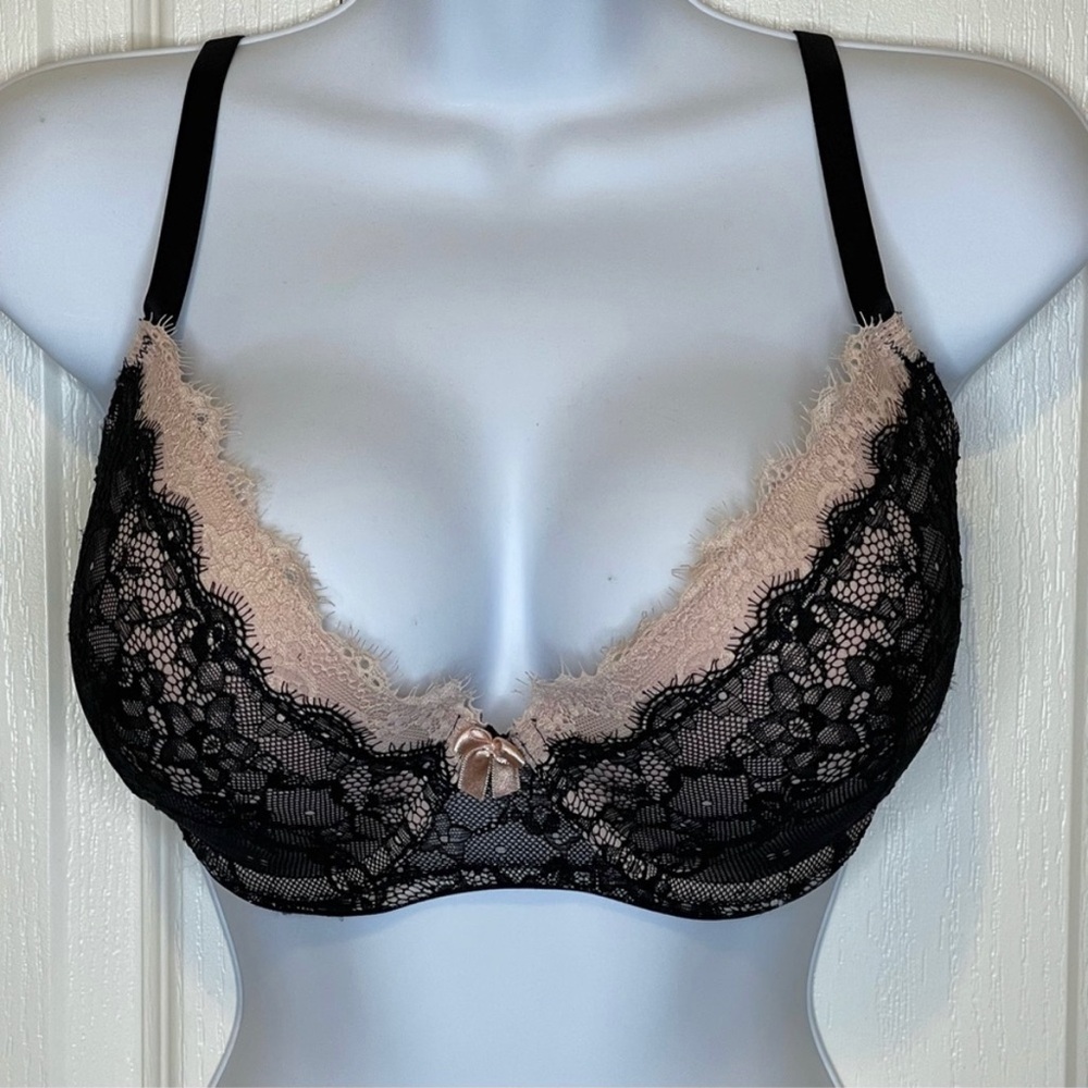 Adore Me Eyelash Bi-Color Lace Push Up Bra - Picture 5 of 15